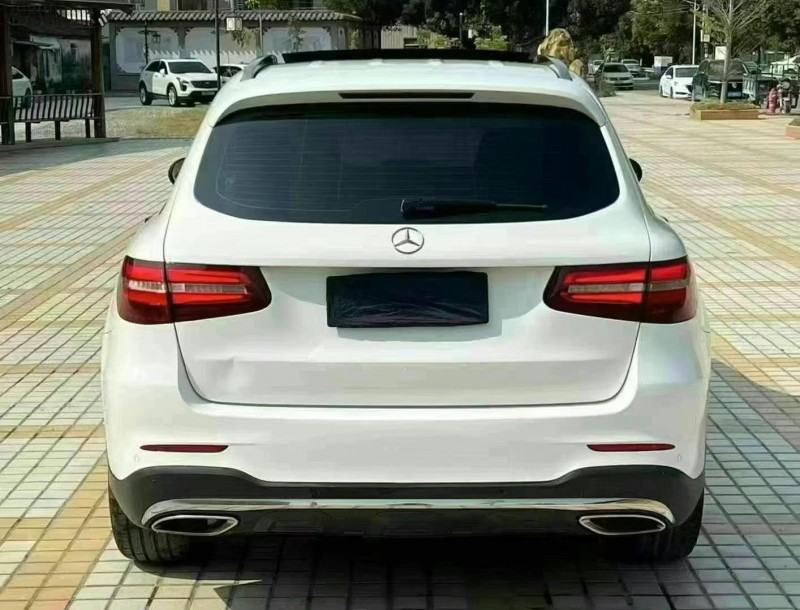 广州17年奔驰GLC9