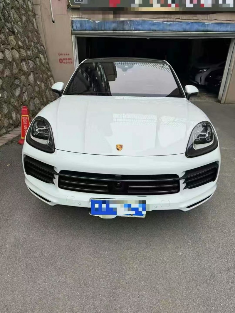 廣州23年保時捷卡宴1