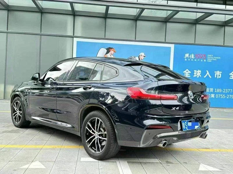 广州19年宝马X47