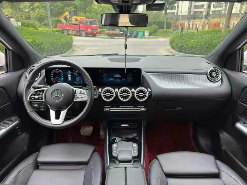 泰州20年奔驰GLA5