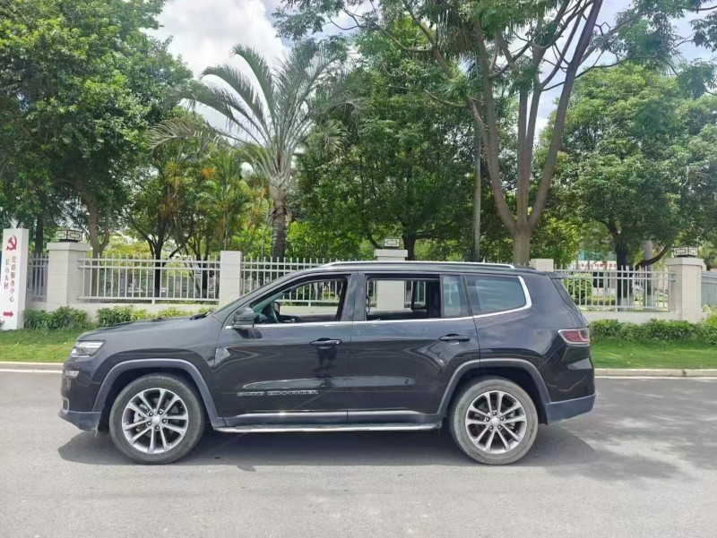 廣州18年Jeep指揮官8