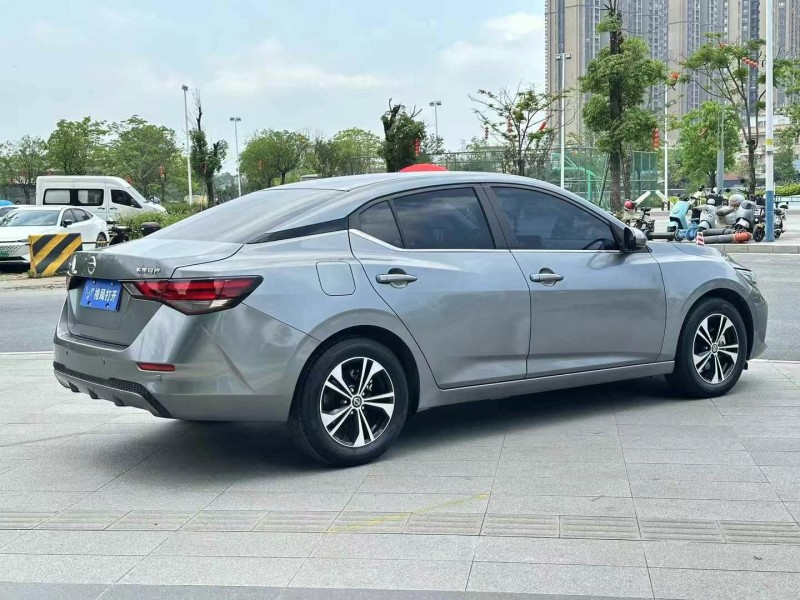 東莞21年日產軒逸8