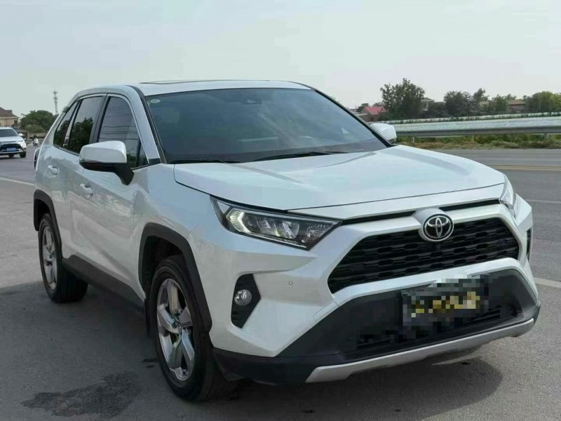 徐州23年丰田RAV42