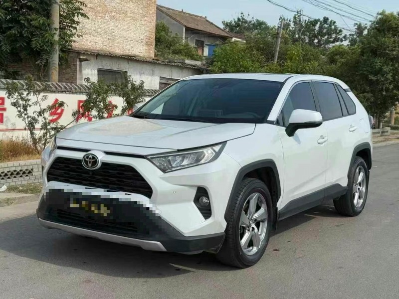 徐州23年丰田RAV43