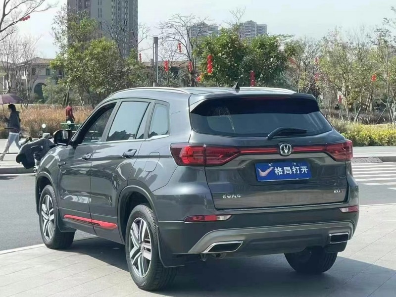湛江23年長安汽車CS758
