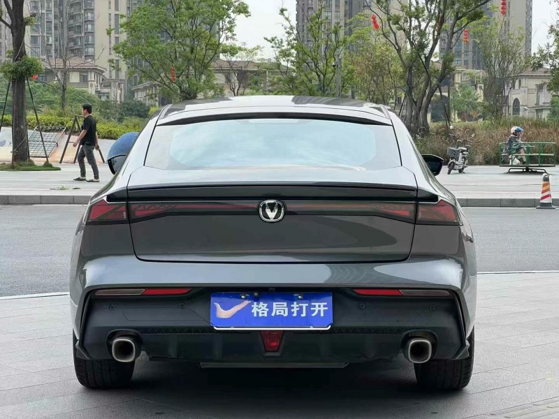 東莞23年長安汽車UNI9
