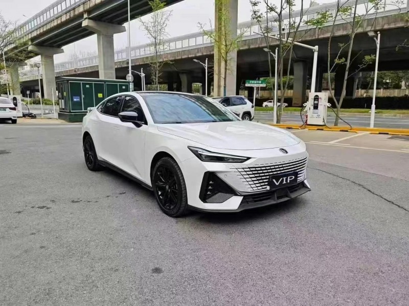 長沙23年長安汽車UNI3