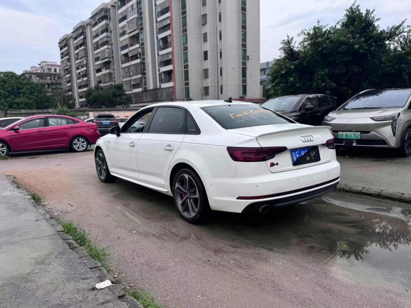 廣州18年奧迪A4L8
