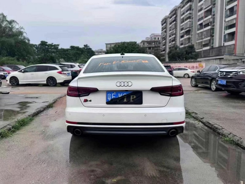 廣州18年奧迪A4L9