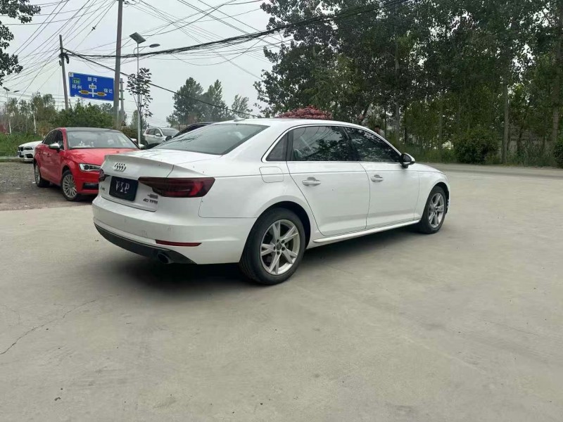 徐州18年奧迪A4L8