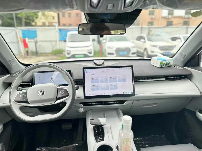 廣州25年長安汽車UNI5
