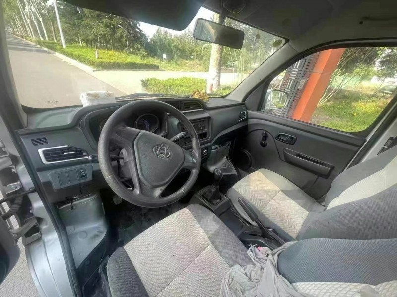 德州23年長安汽車跨越王4
