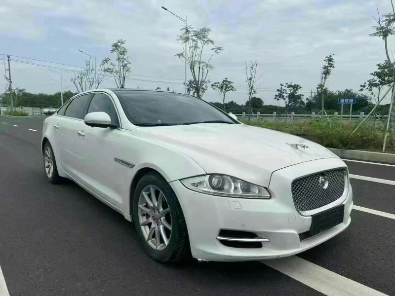 東莞15年捷豹XJL3
