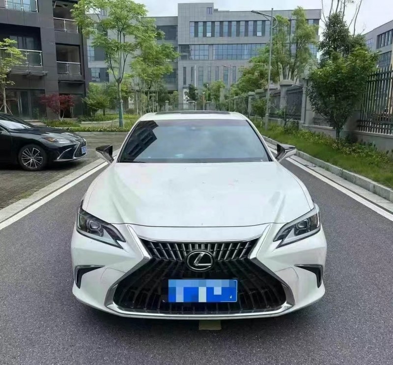 徐州24年雷克薩斯ES1