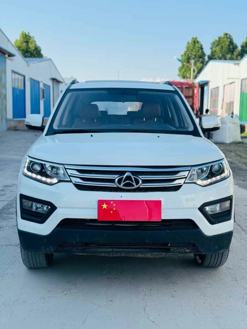 鶴壁16年長安汽車CX701