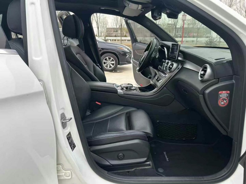 徐州17年奔驰GLC6