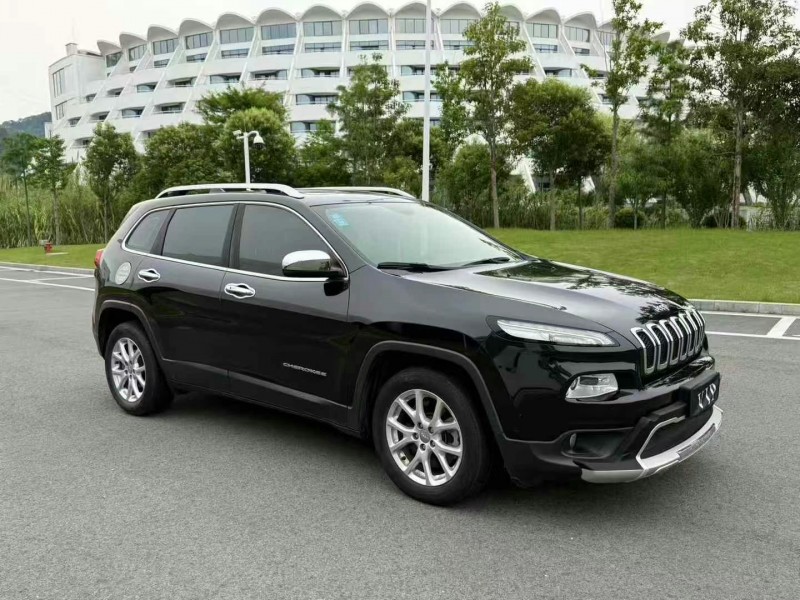 臺州17年Jeep自由光2