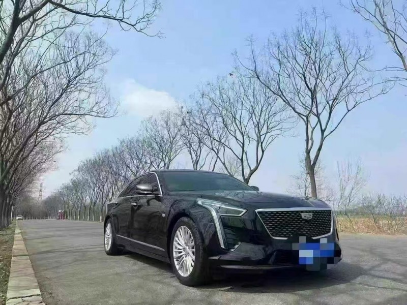 南京18年凱迪拉克CT62