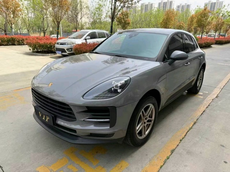 萊蕪20年保時捷Macan2