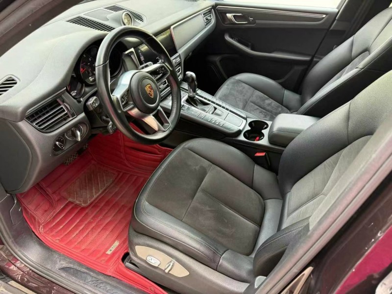 萊蕪20年保時捷Macan5