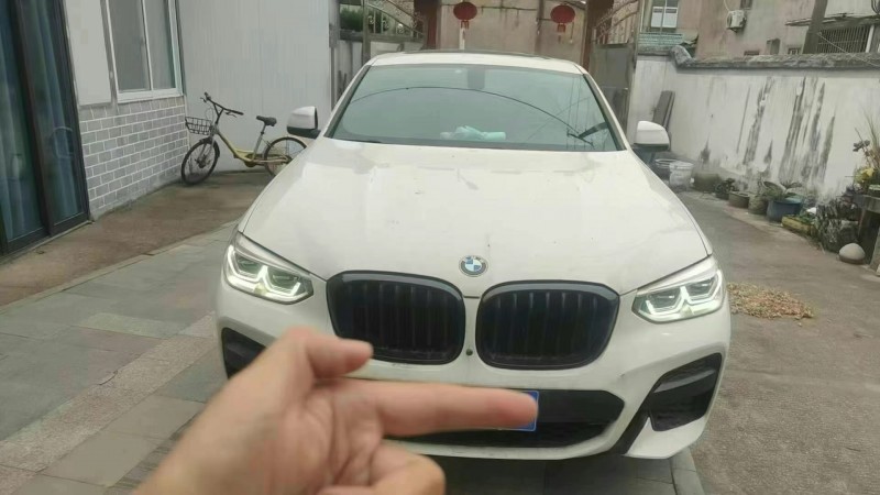 深圳21年寶馬X41