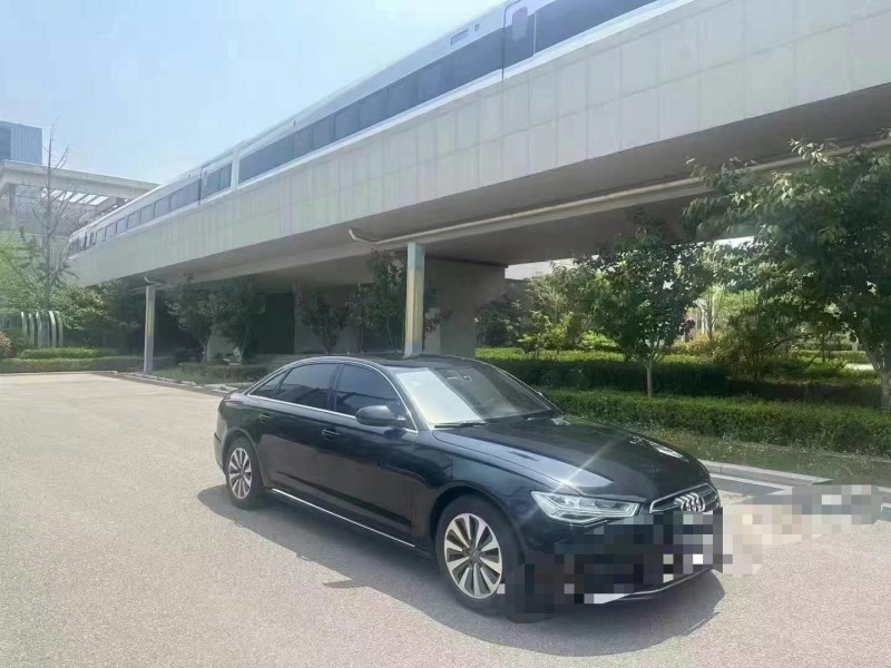 青島16年奧迪A6L3