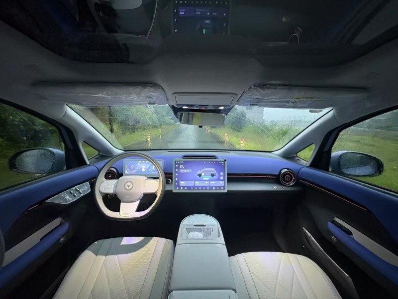 萍鄉25年極狐汽車考拉6
