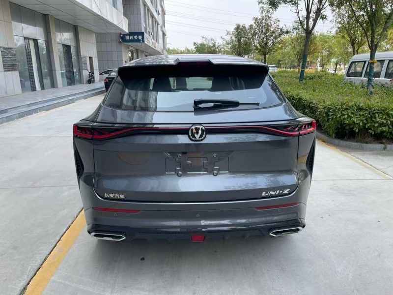 濟寧25年長安汽車UNI9