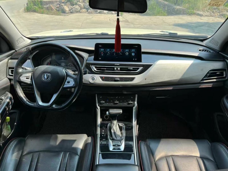 徐州19年長安汽車CS756
