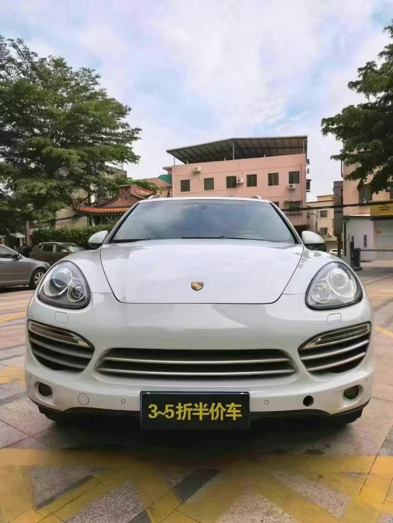 龍巖14年保時捷卡宴1