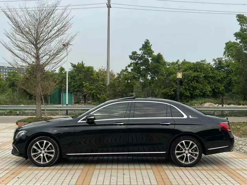 汕頭17年奔馳E3