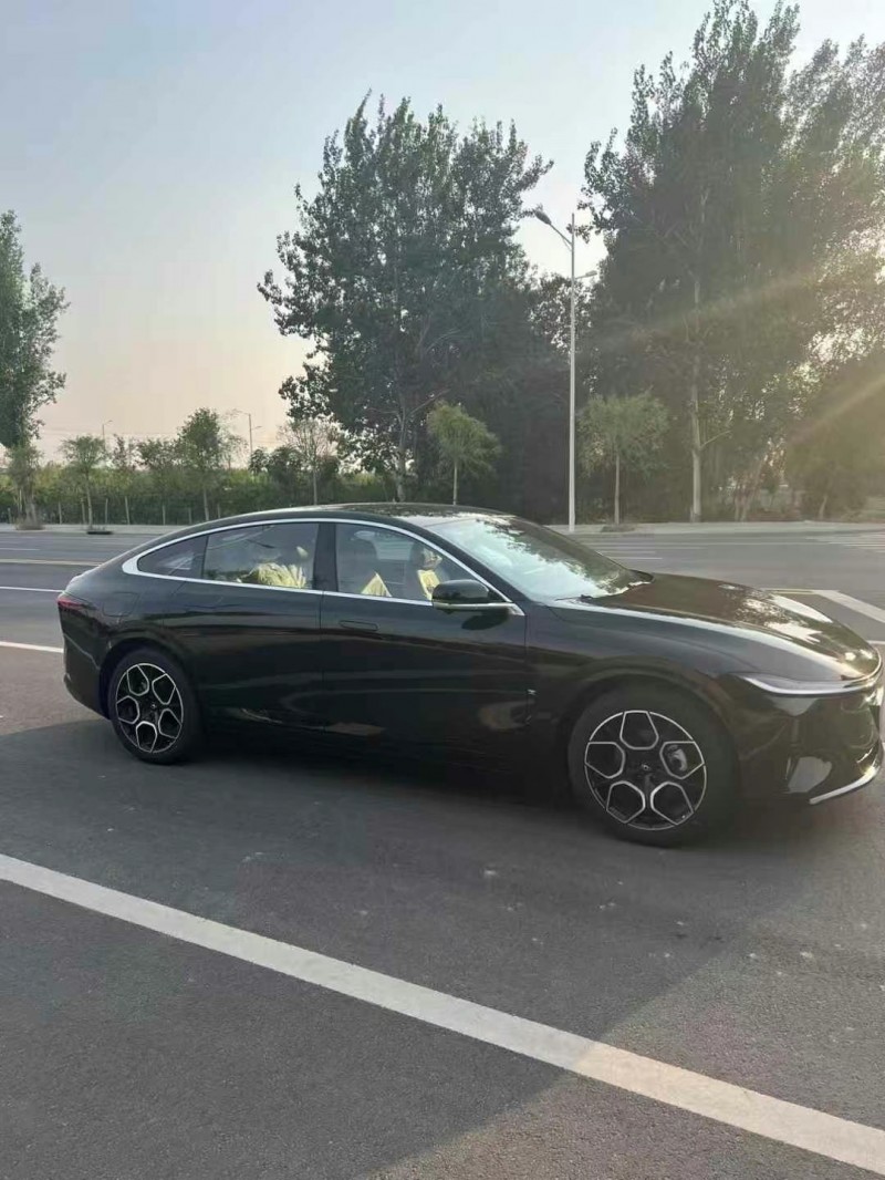 溫州25年長安汽車啟源3