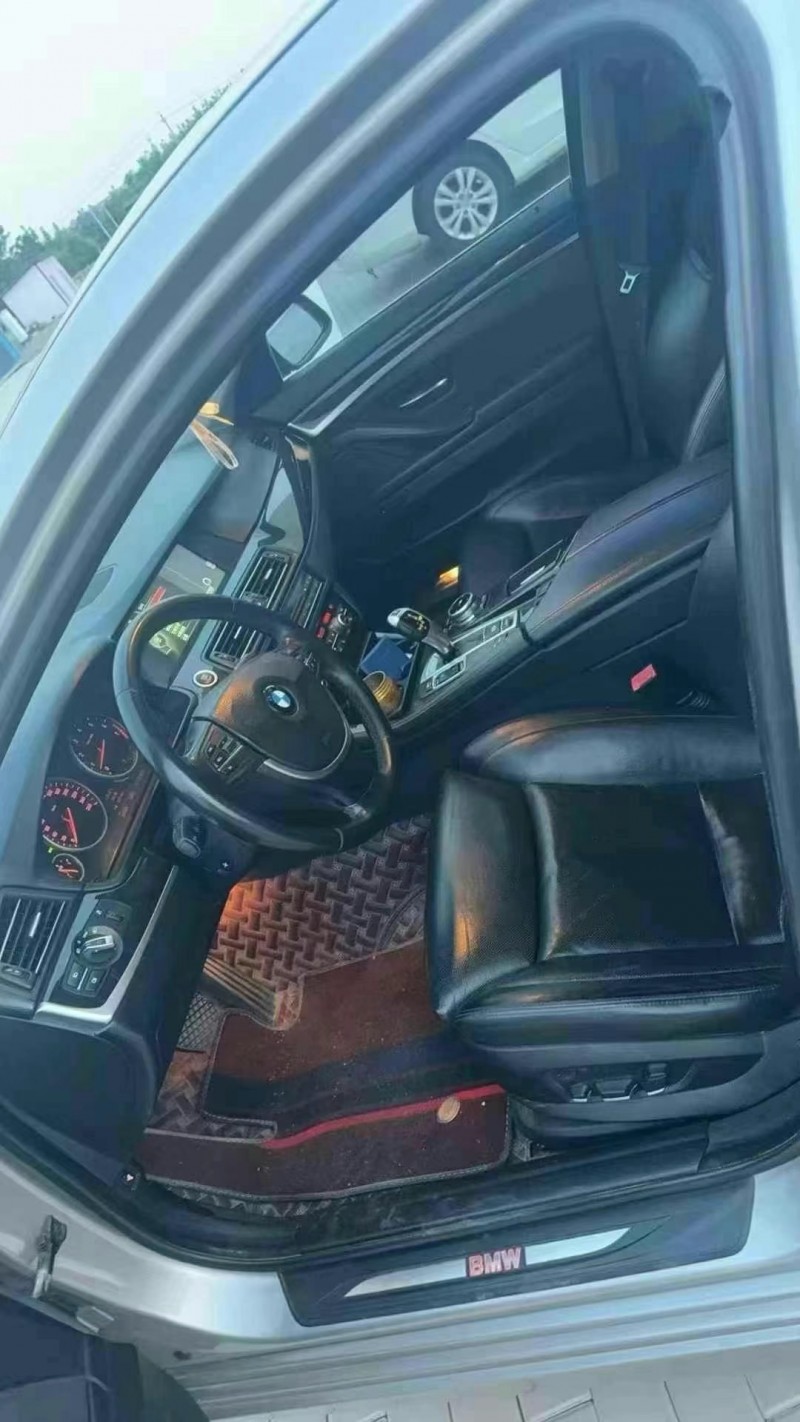 煙臺13年寶馬5系3