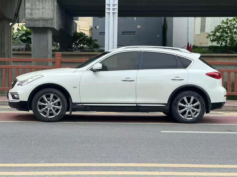 廣州17年英菲尼迪QX508