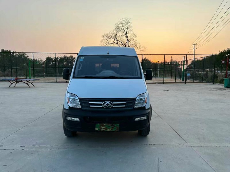 徐州21年大通V801