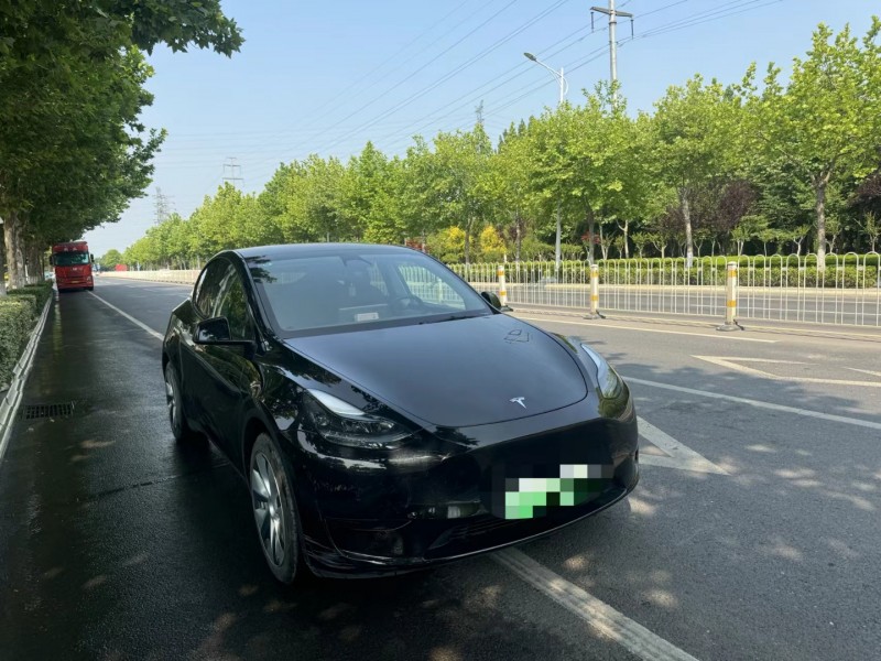青島23年特斯拉MODEL Y2