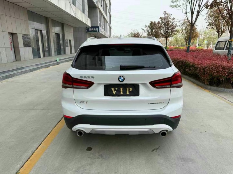 济宁22年宝马X19