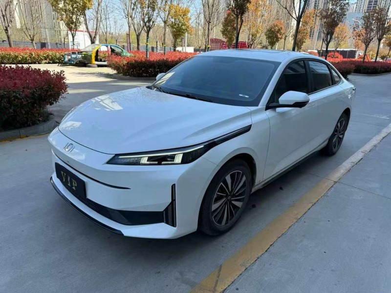 濟寧24年長安汽車啟源2