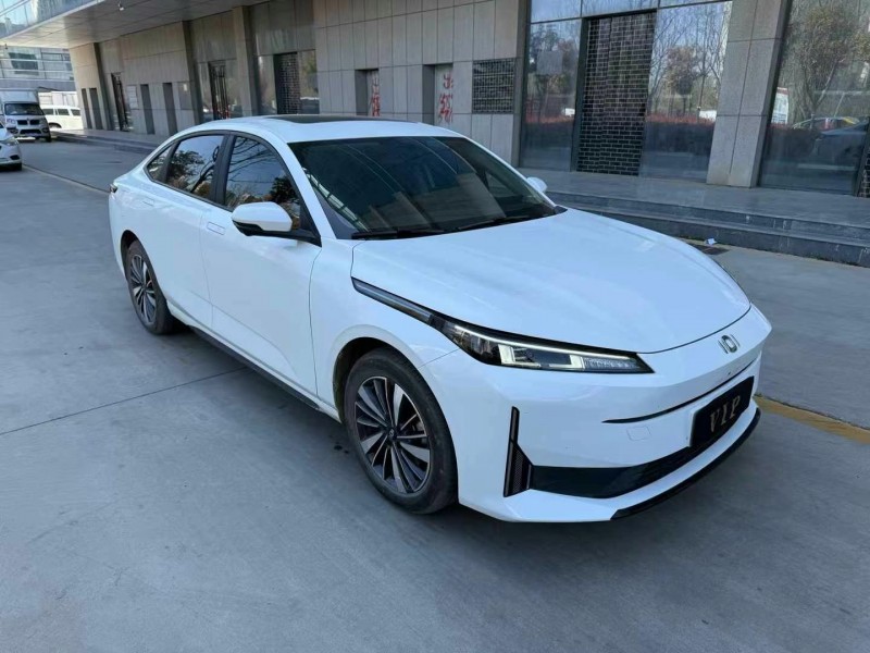 濟寧24年長安汽車啟源3