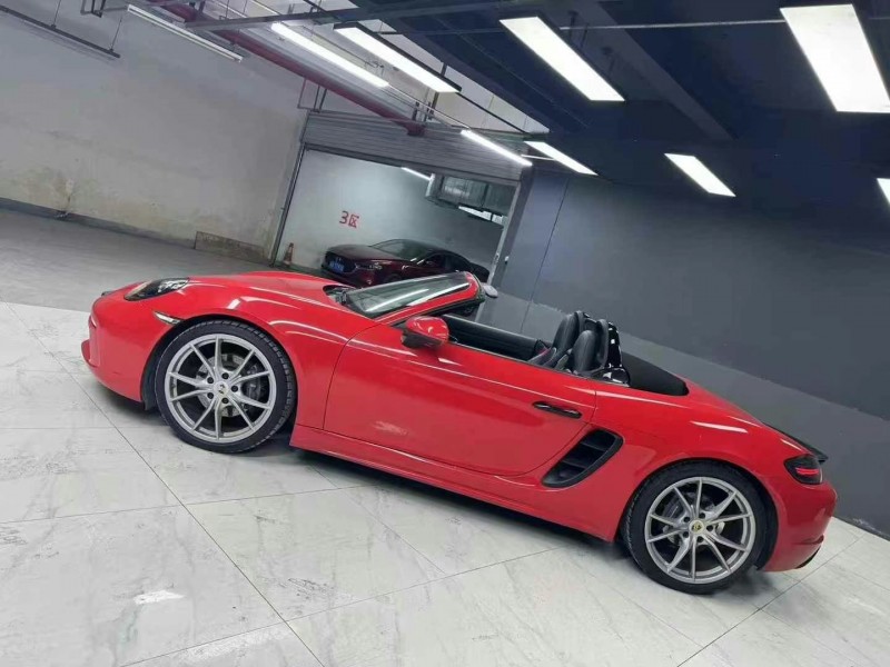 成都19年保時捷Boxster3