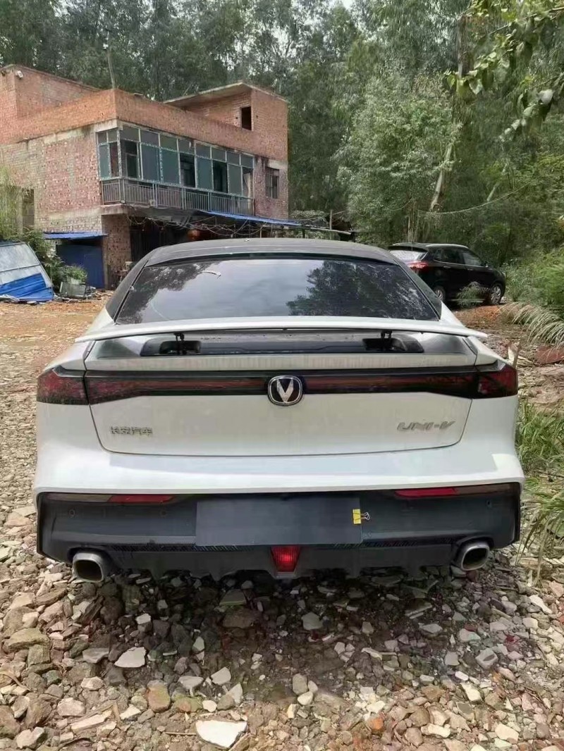 南宁24年长安汽车UNI7