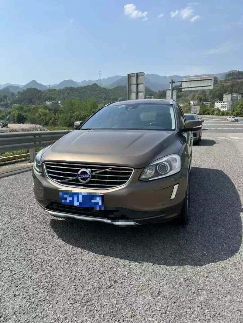 重慶16年沃爾沃XC601