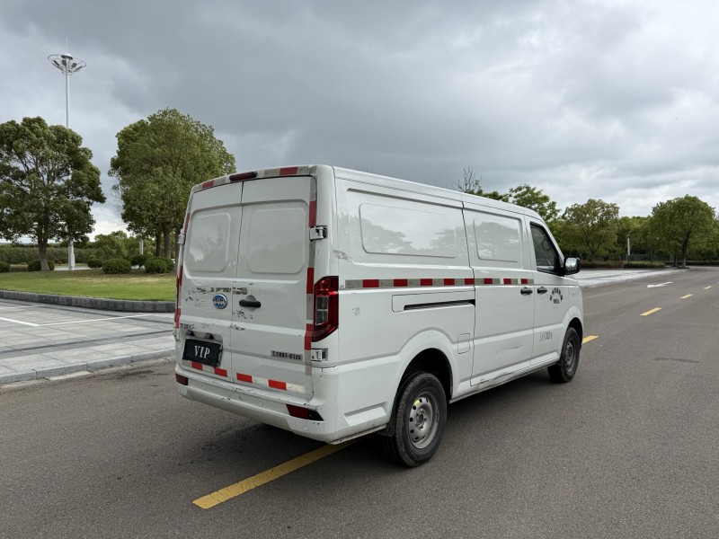 鹽城24年凱馬汽車駿航7