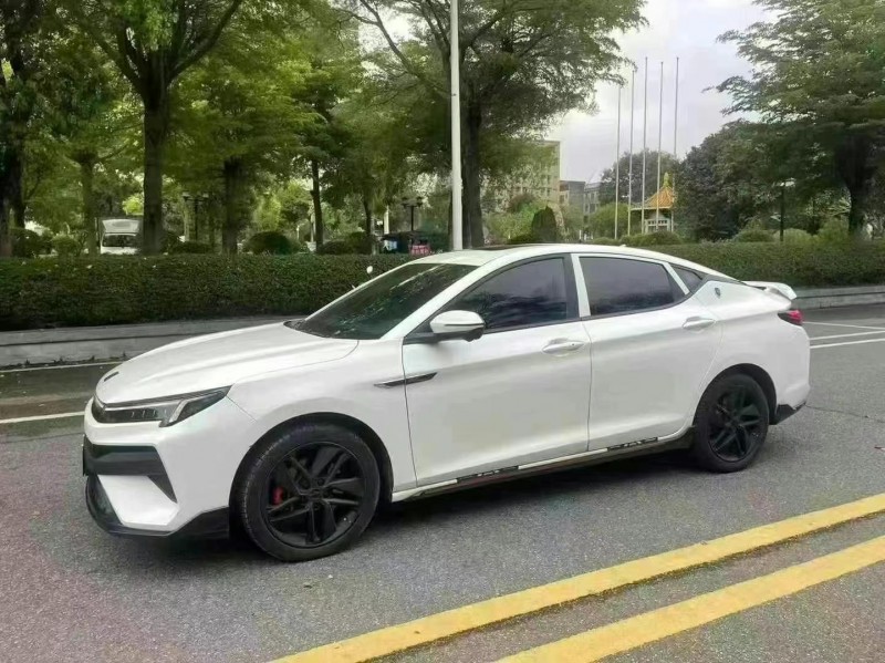 汕頭23年江淮思皓3