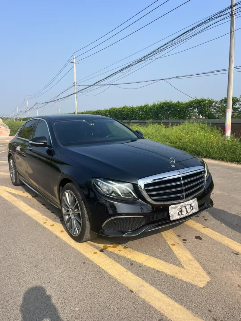 新鄉19年奔馳E2