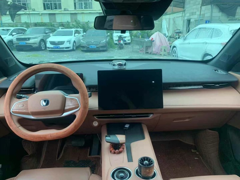 廣州25年長安汽車UNI5