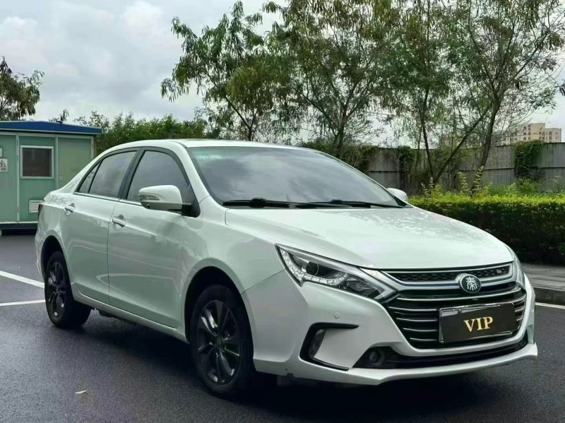 东莞18年比亚迪秦2