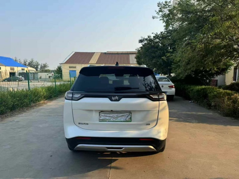 徐州21年威馬汽車W69
