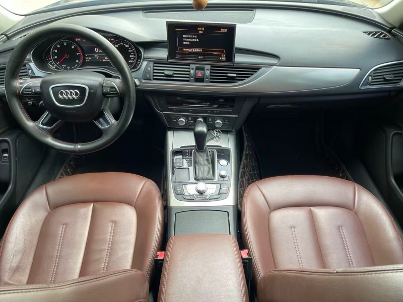 济宁16年奥迪A6L6