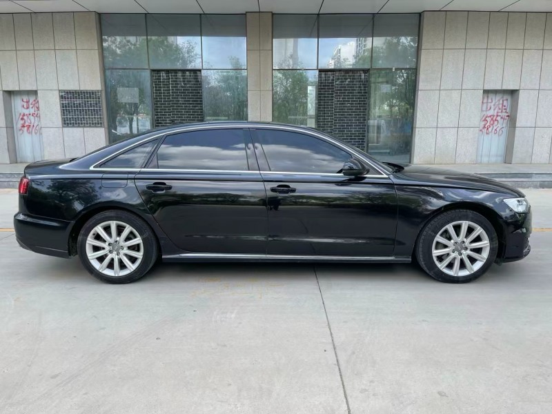 济宁16年奥迪A6L8